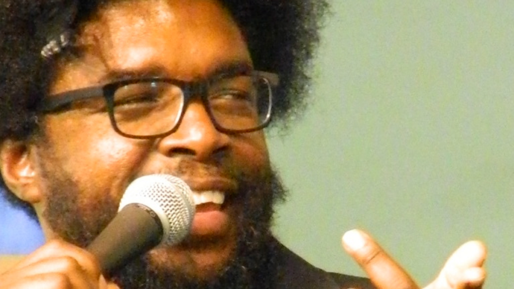 23574 mousiko ntokimanter snl se skinothesia questlove pou erchetai sto nbc